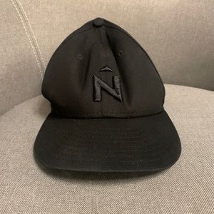 New era hat with N logo